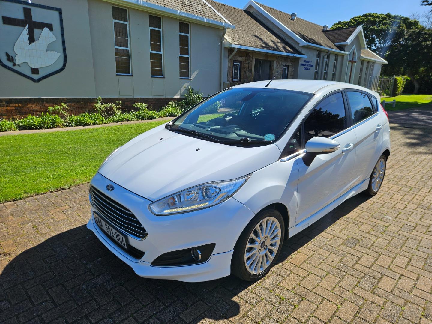 Ford Fiesta 5-Door 1.0T Titanium Auto Autowize Car Agency