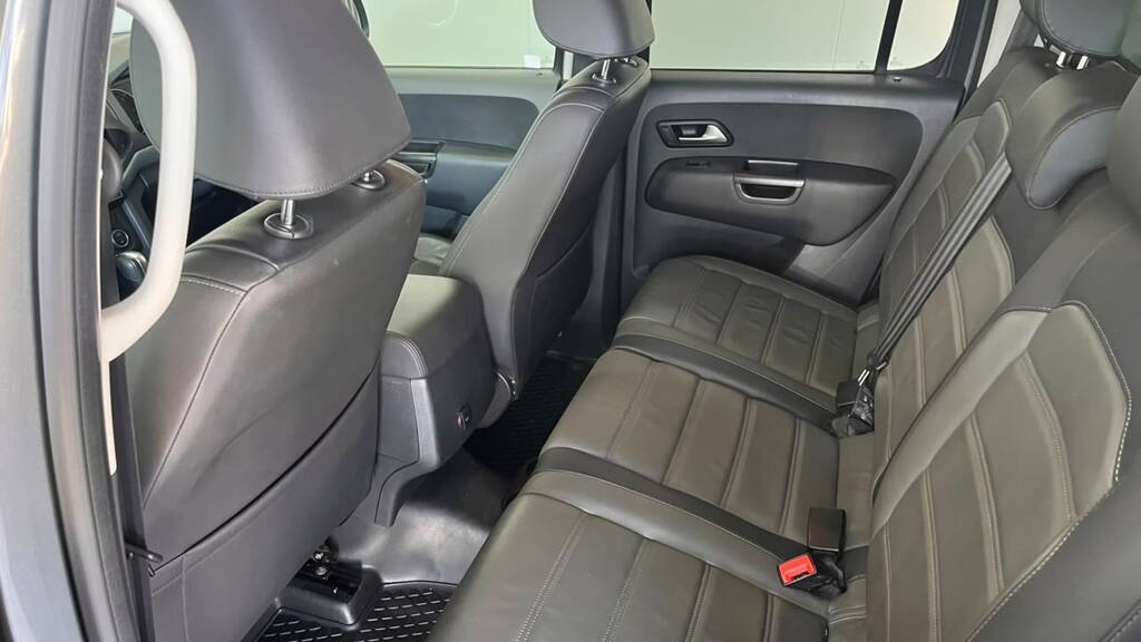 Volkswagen Amarok 3.0 V6 TDI Double Cab Highline 4Motion Espag Automotive