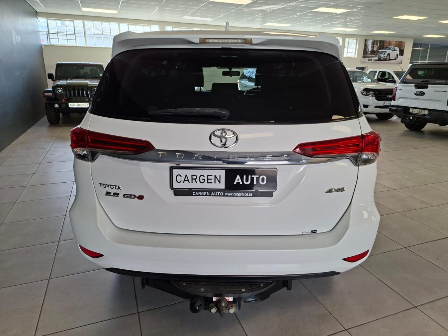 Toyota Fortuner 2.8GD-6 4x4 Auto Cargen