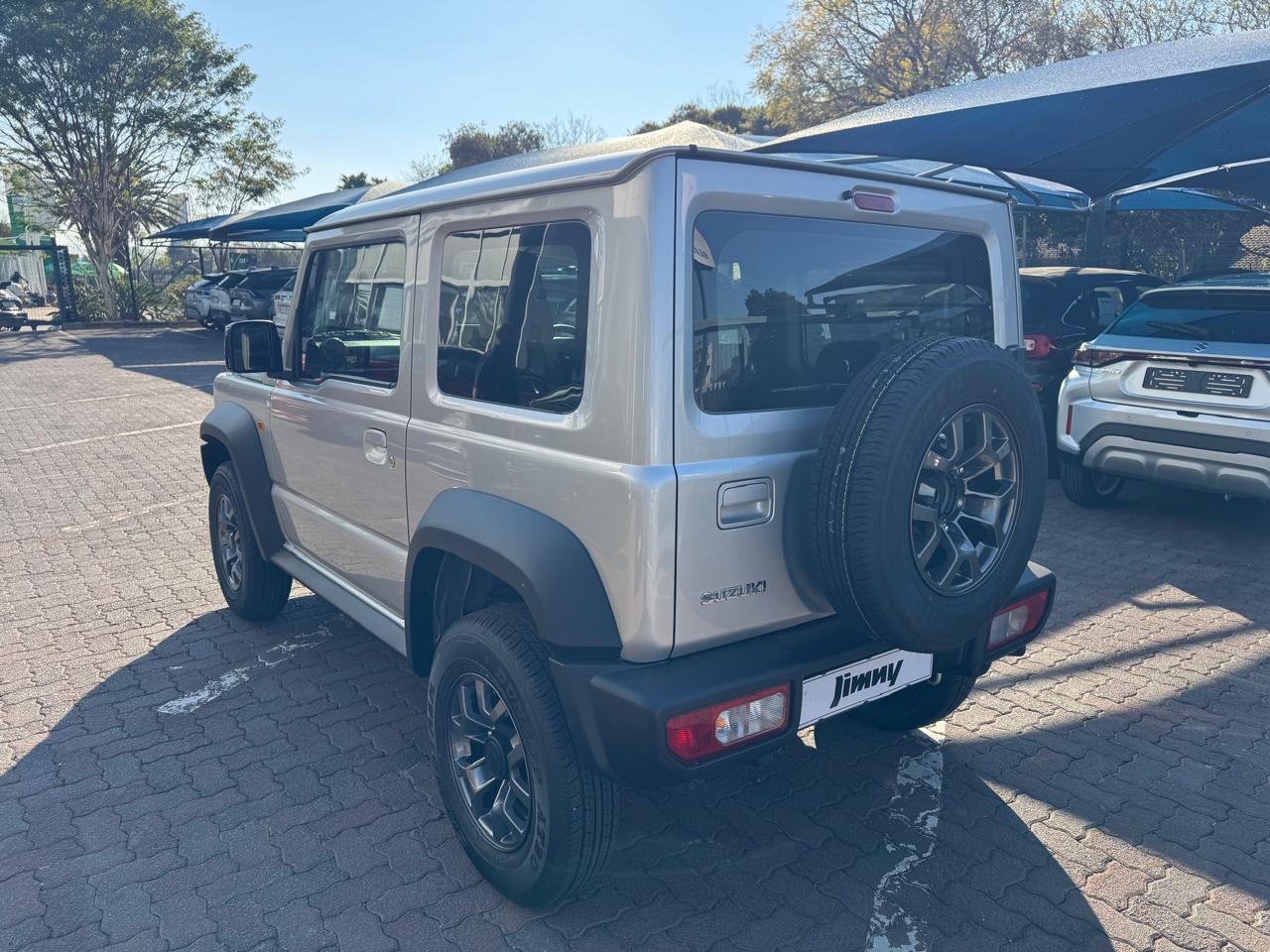 Suzuki Jimny 1.5 GLX AllGrip 3-door DSBSII Auto Suzuki Rivonia New Cars