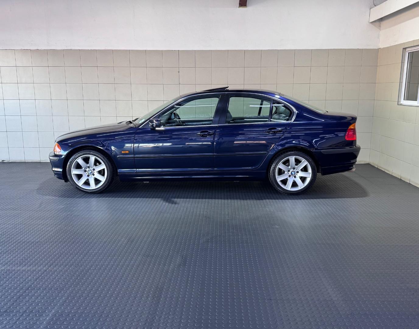 BMW 3 Series 320i Mst Auto