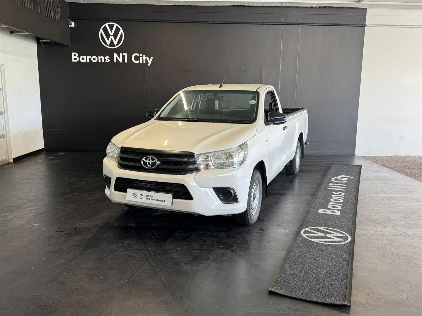 Toyota Hilux 2.0 S (Aircon) Barons VW N1 City