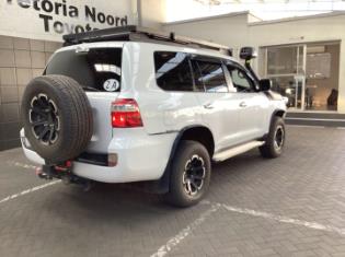 2018 Toyota Land Cruiser 200 4.5D-4D V8 GX for sale