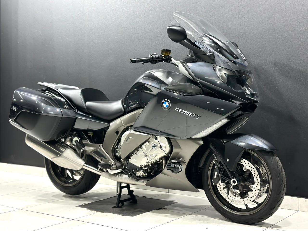 BMW K1600