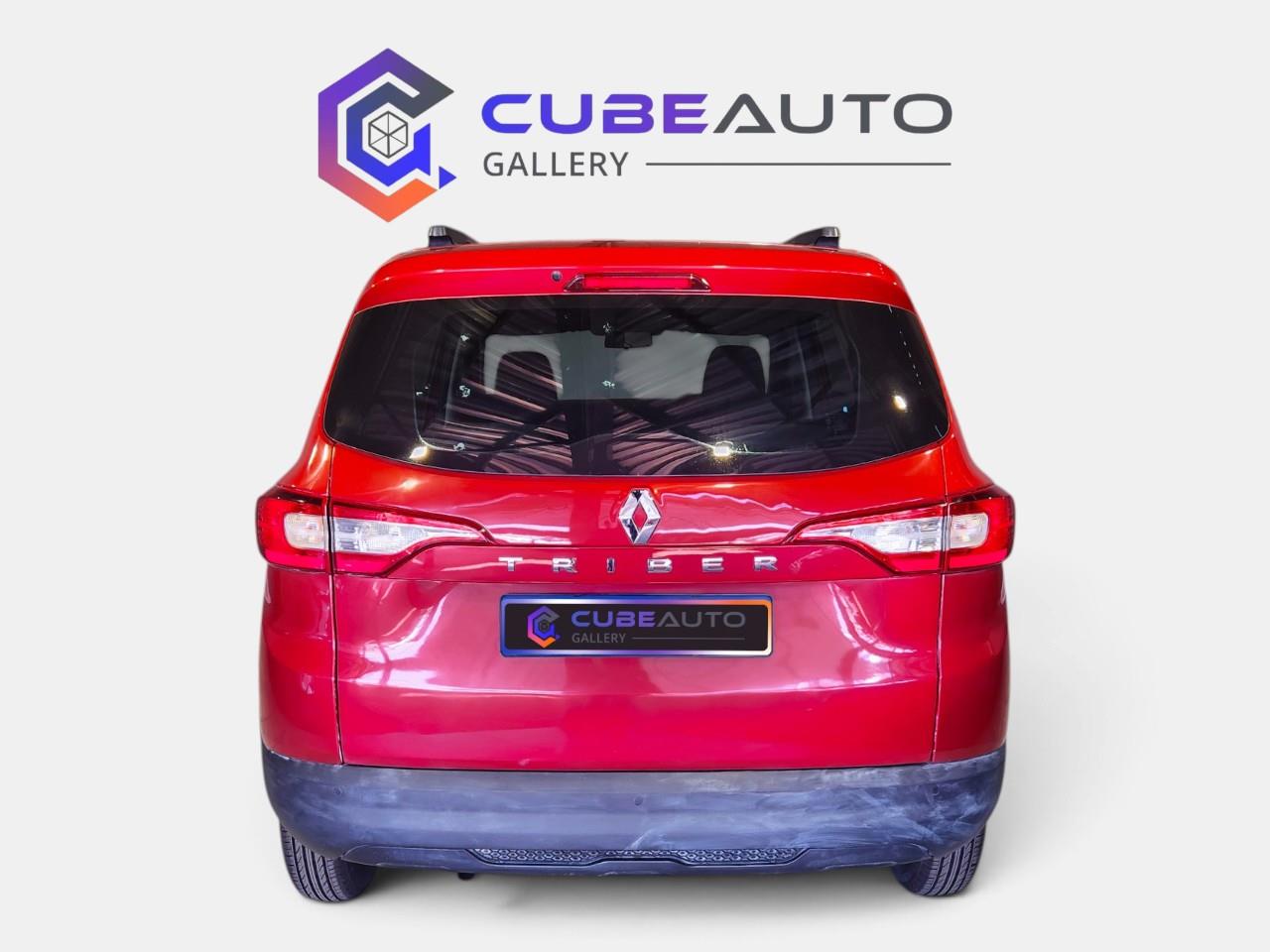Renault Triber 1.0 Life Cube Auto Gallery