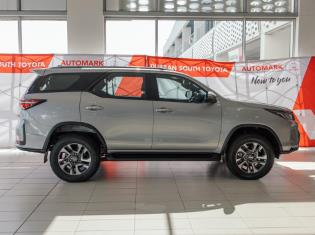 2025 Toyota Fortuner 2.8GD-6 4x4 VX for sale