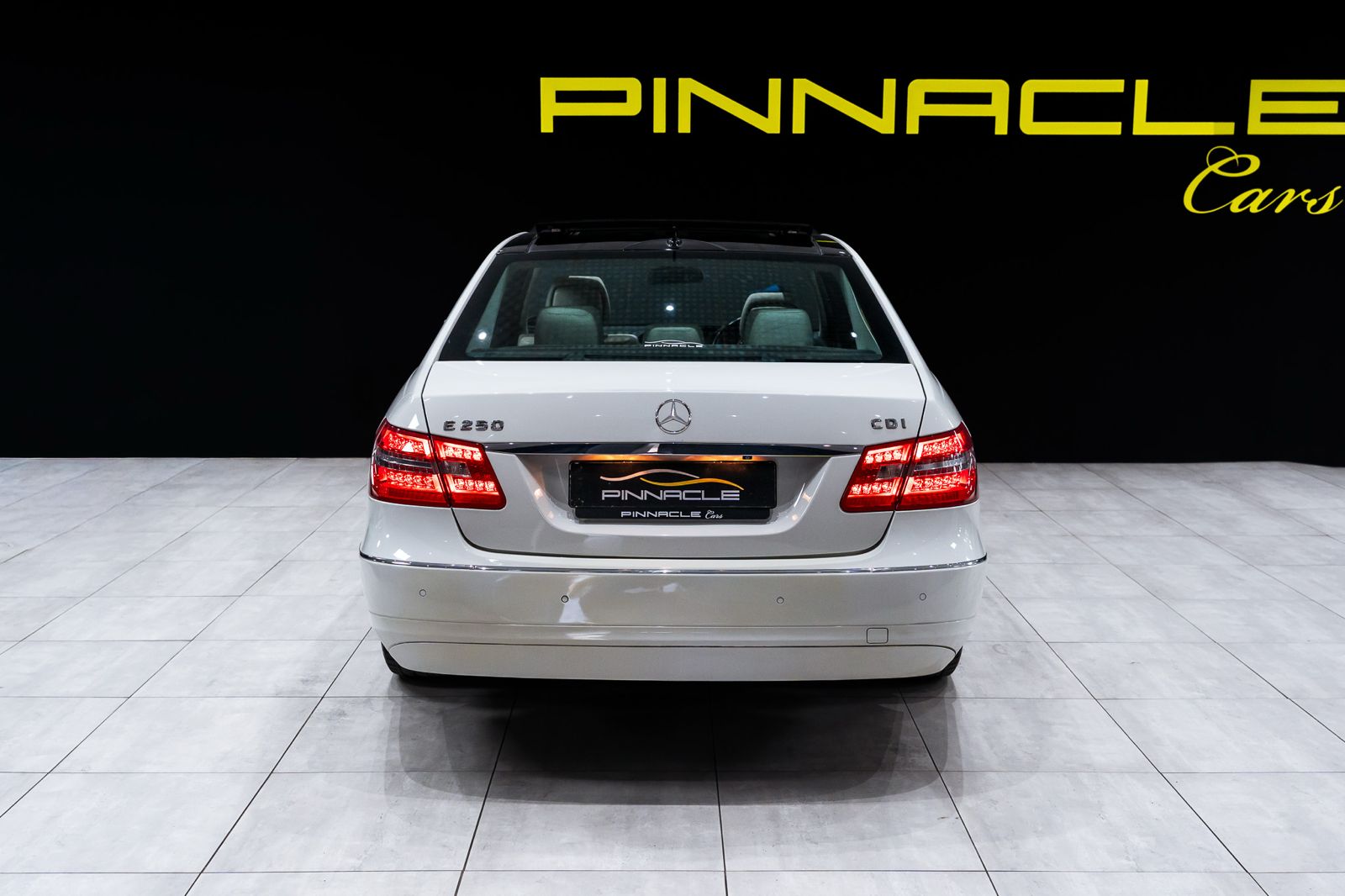 Mercedes-Benz E-Class E250CDI Avantgarde Pinnacle Cars CC