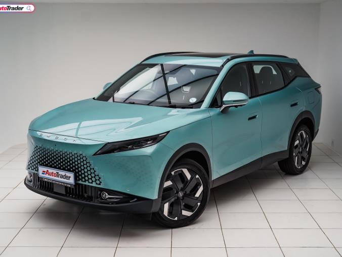 Omoda C7