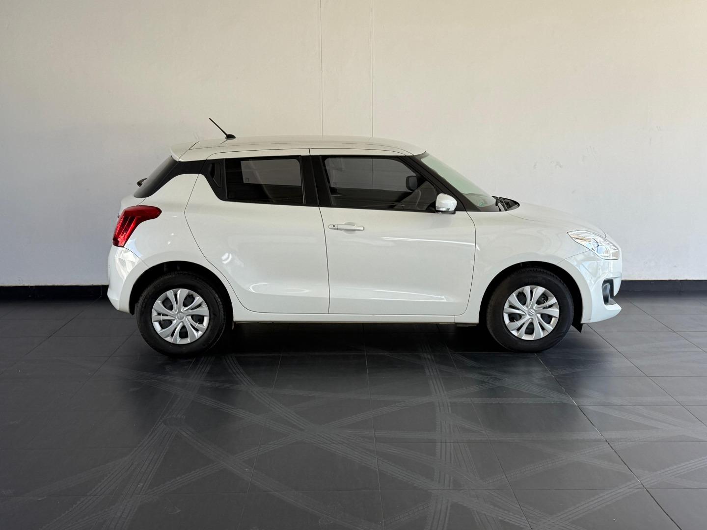 Suzuki Swift 1.2 GL Penta Now Montana