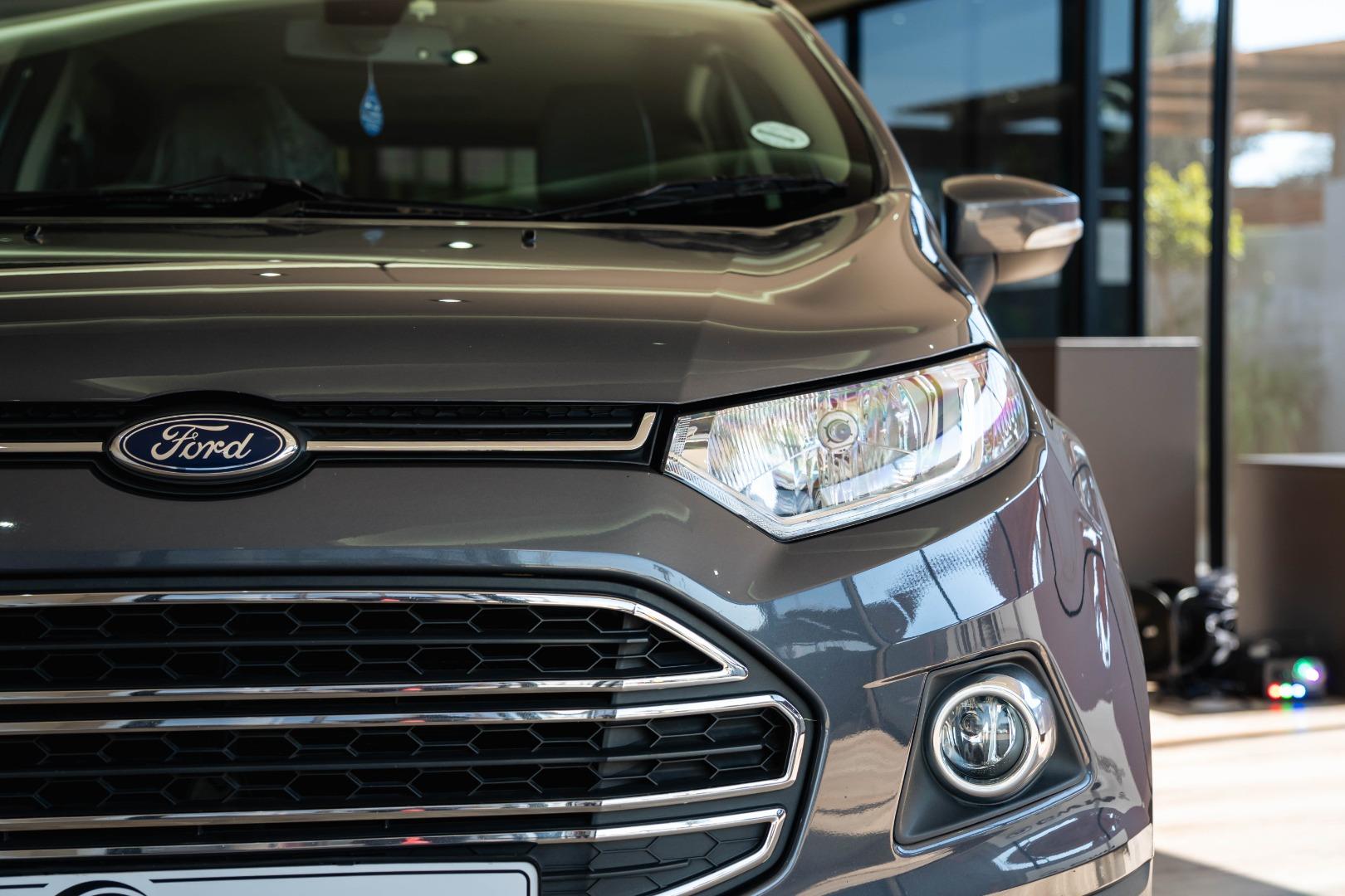Ford EcoSport 1.5TDCi Titanium Haval Bruma