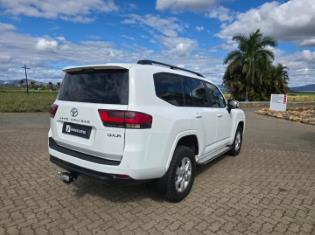 2022 Toyota Land Cruiser 300 3.3D GX-R for sale