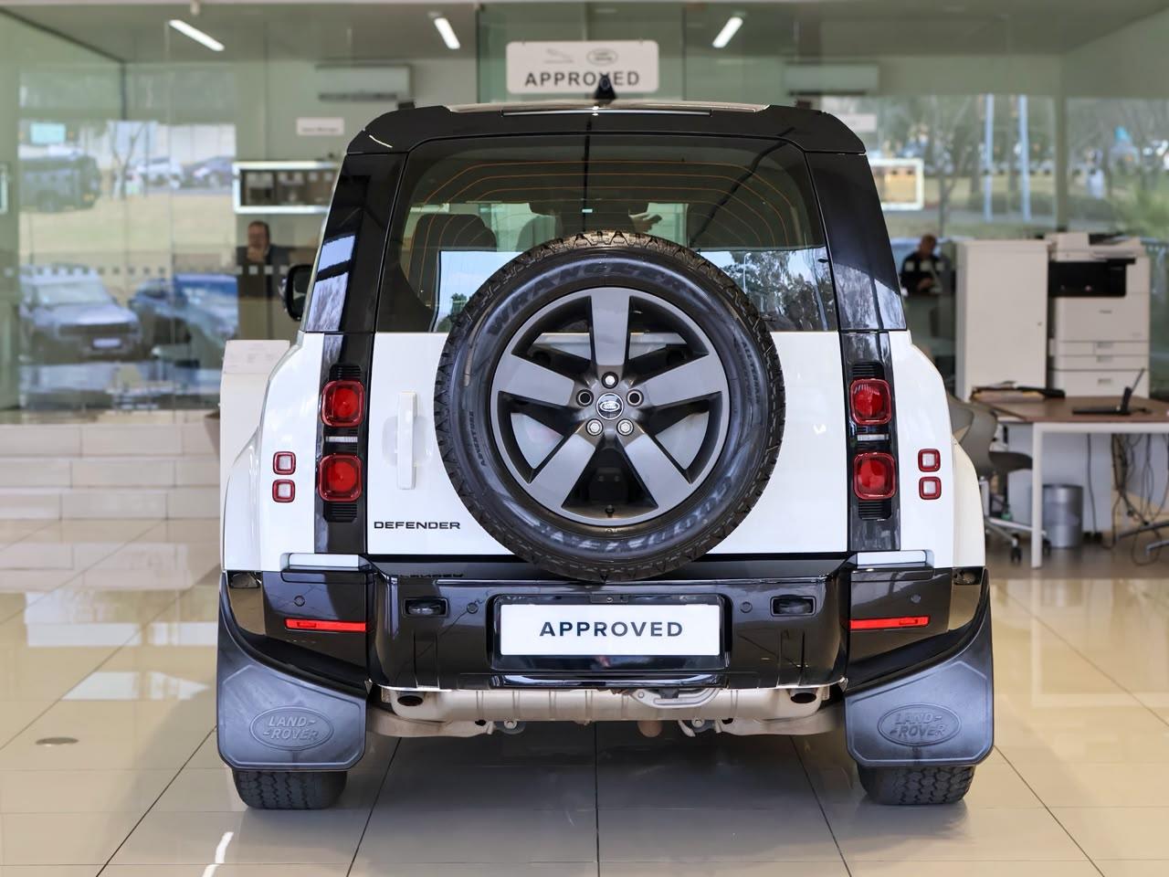 Land Rover Defender 110 D350 X-Dynamic HSE Jaguar Land Rover Waterford
