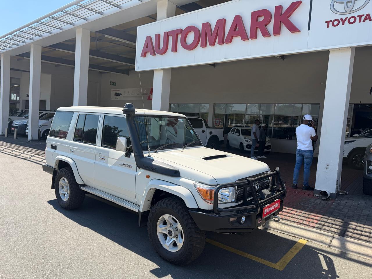 2024 Toyota Land Cruiser 76 4.5D-4D LX V8 Station Wagon for sale