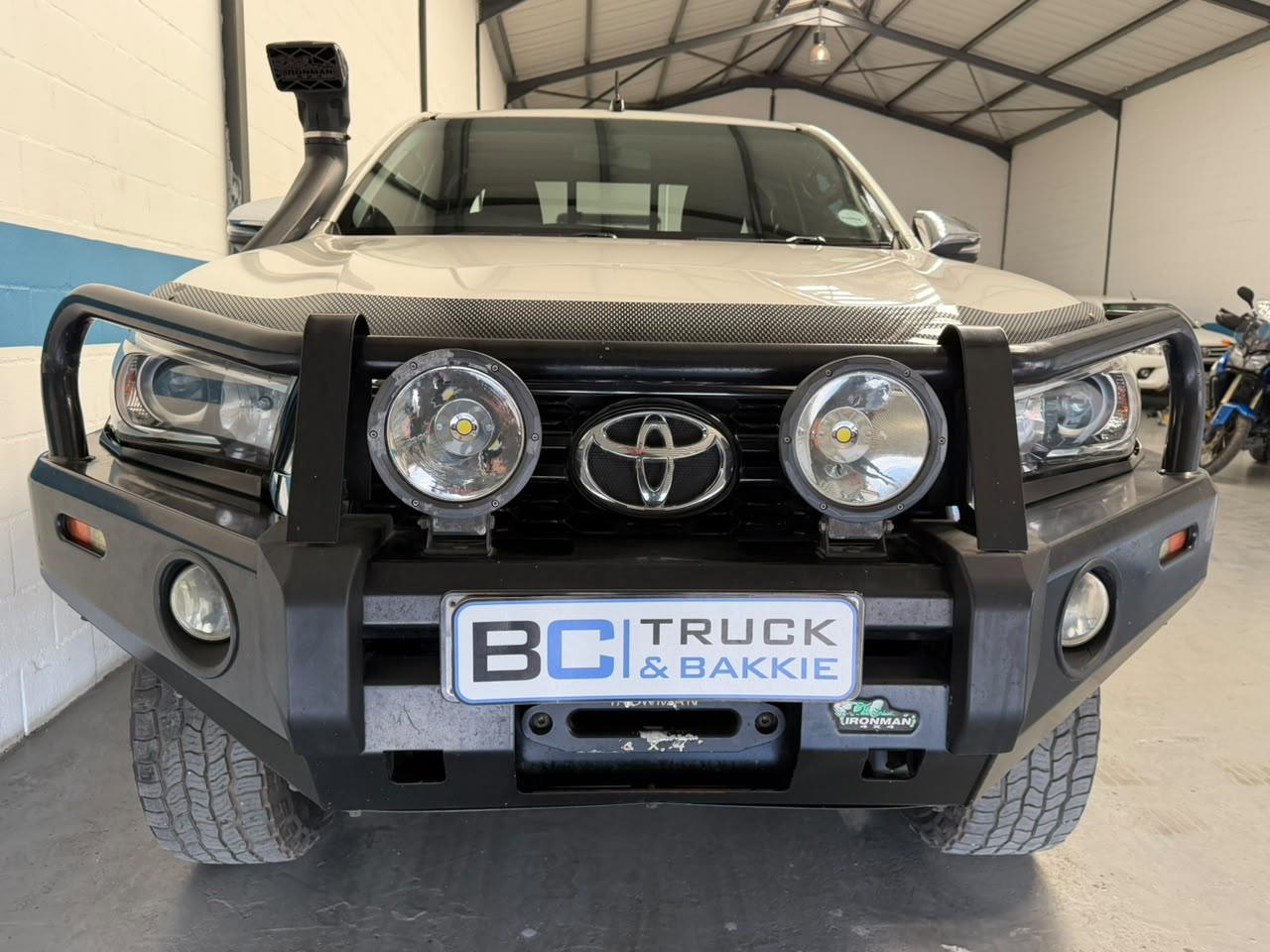 Toyota Hilux 2.8GD-6 Xtra Cab 4x4 Raider Auto Bc Truck and Bakkie