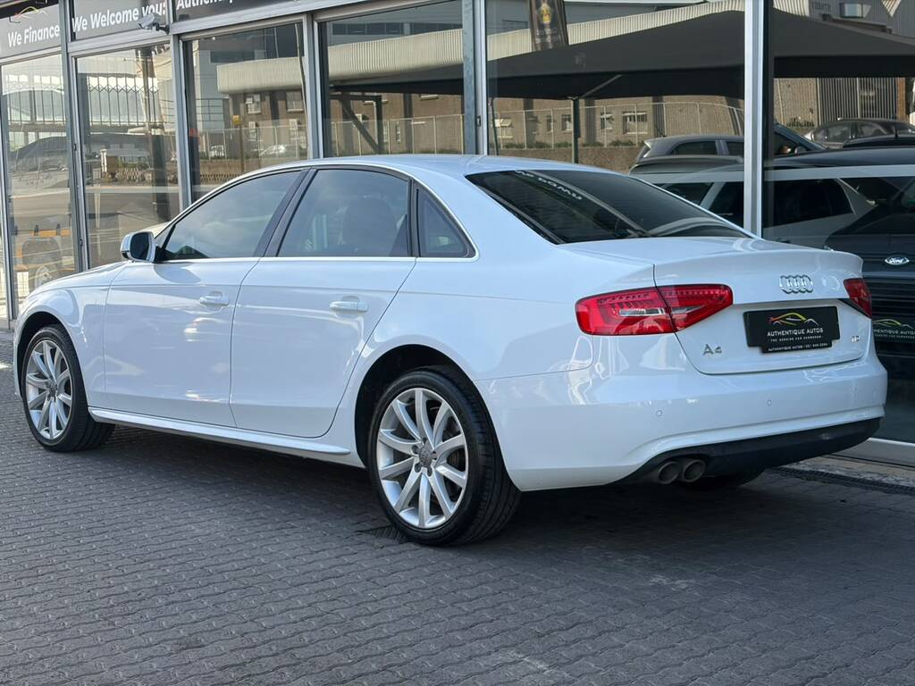 Audi A4 2.0TDI SE Auto Authentique Autos