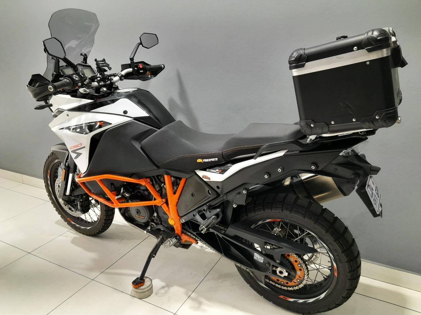 KTM 1090 ADVENTURE R