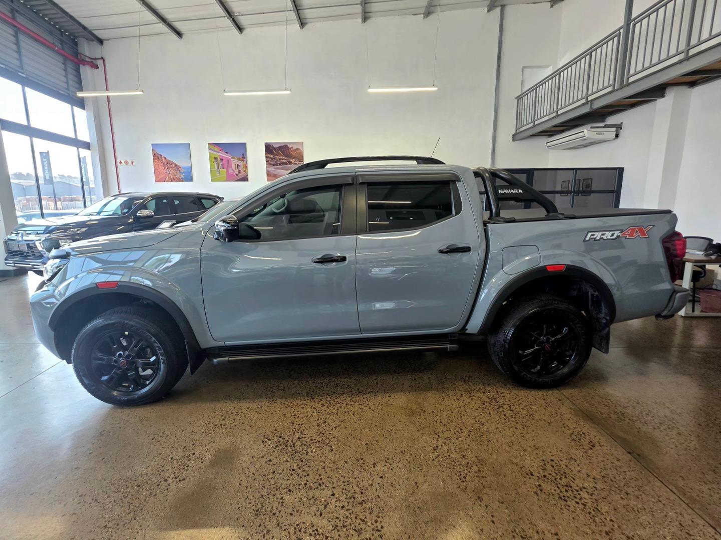 Nissan Navara 2.5DDTi Double Cab PRO-4X 4x4 Hyundai Mobeni