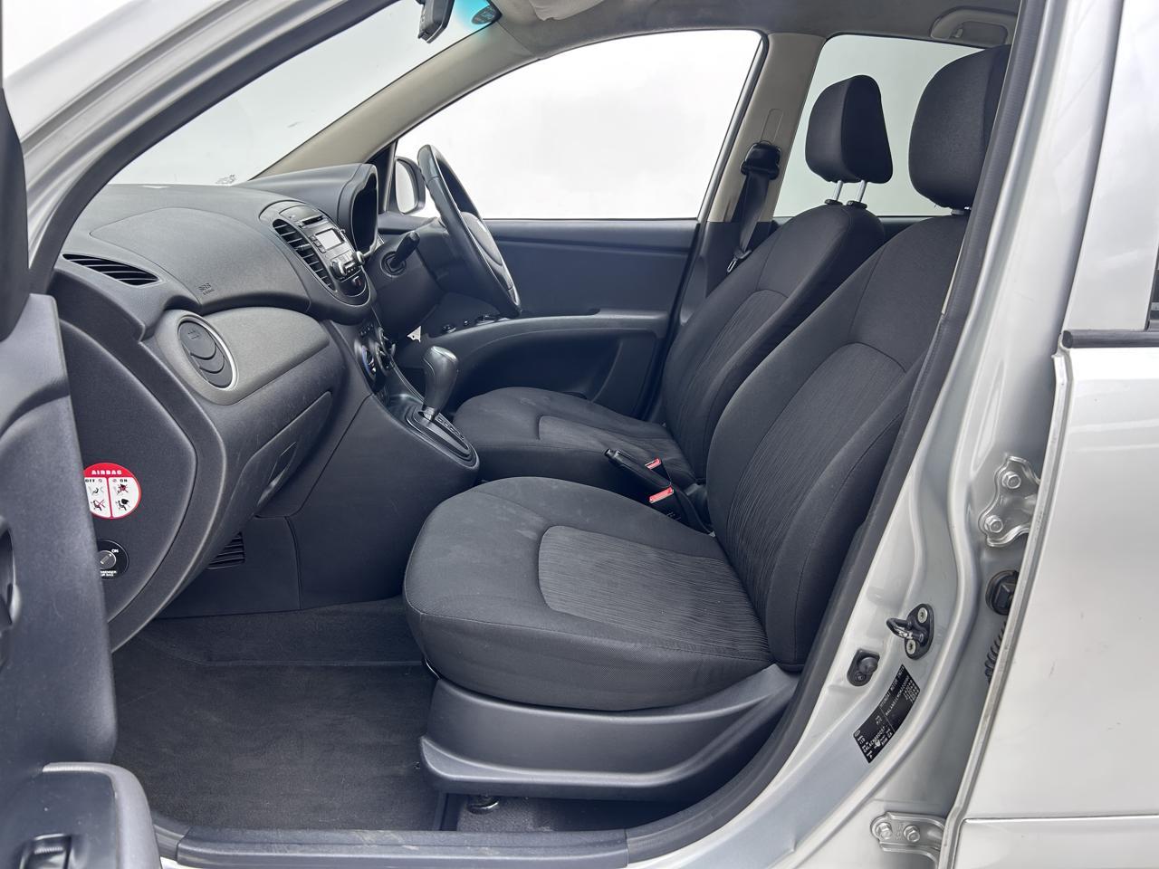 Hyundai i10 1.25 Fluid Auto EBK Main Street