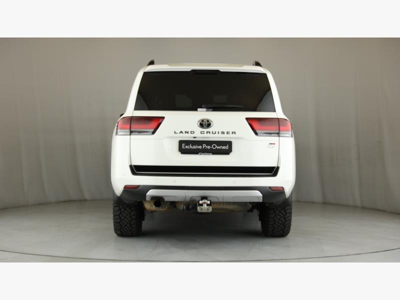 Toyota Land Cruiser 300 3.3D GR Sport Halfway Lexus Fourways
