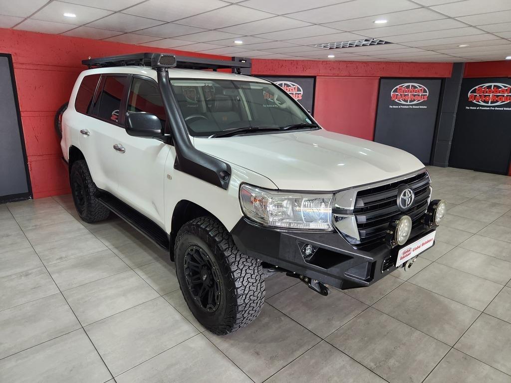 2020 Toyota Land Cruiser 200 4.5D-4D V8 GX-R for sale