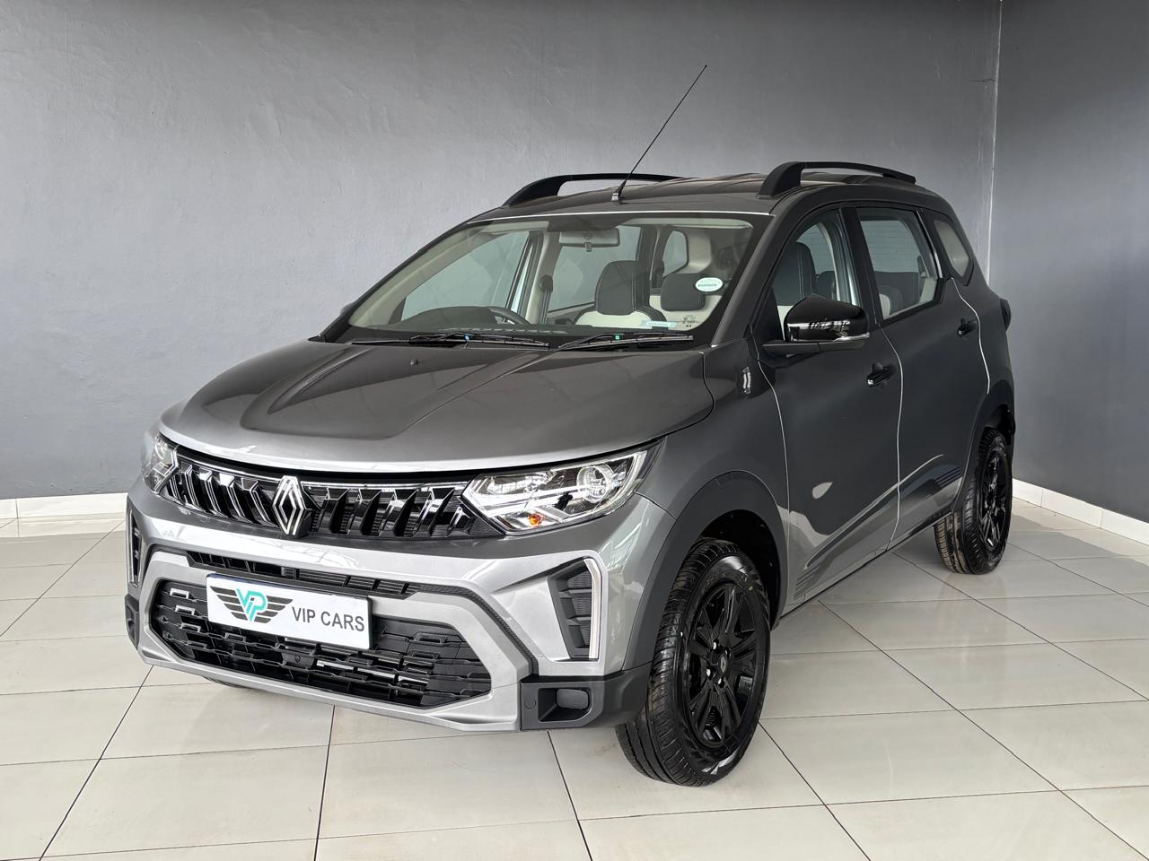 Renault Triber 1.0 Techno Vip Cars