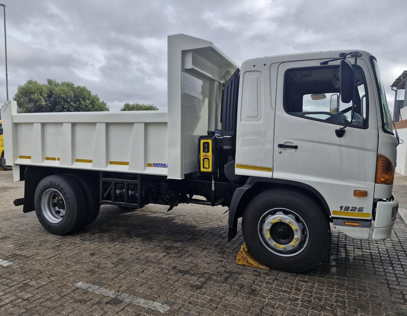 Hino 500 Series Hino 500 1326 Tip Hino Limpopo