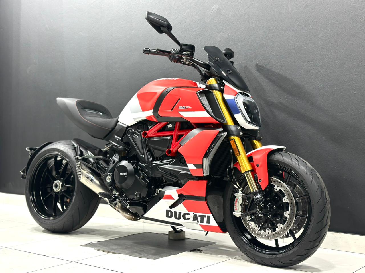 Ducati Diavel