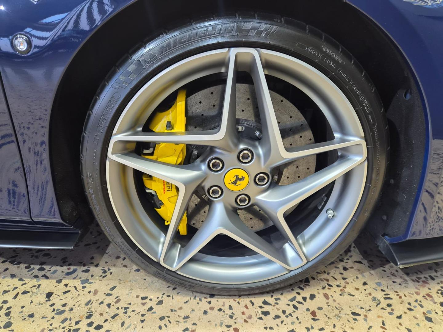 Ferrari F8 Tributo La Collezione