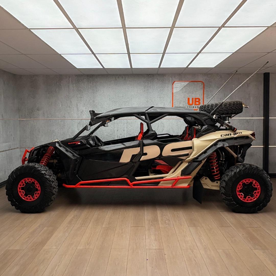 Can-Am MAVERICK X3 MAX X RS TURBO RR UB Leisure Bikes