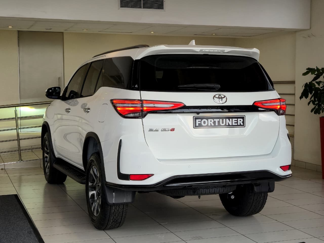 Toyota Fortuner 2.4GD-6 Auto SMG Toyota Soweto New