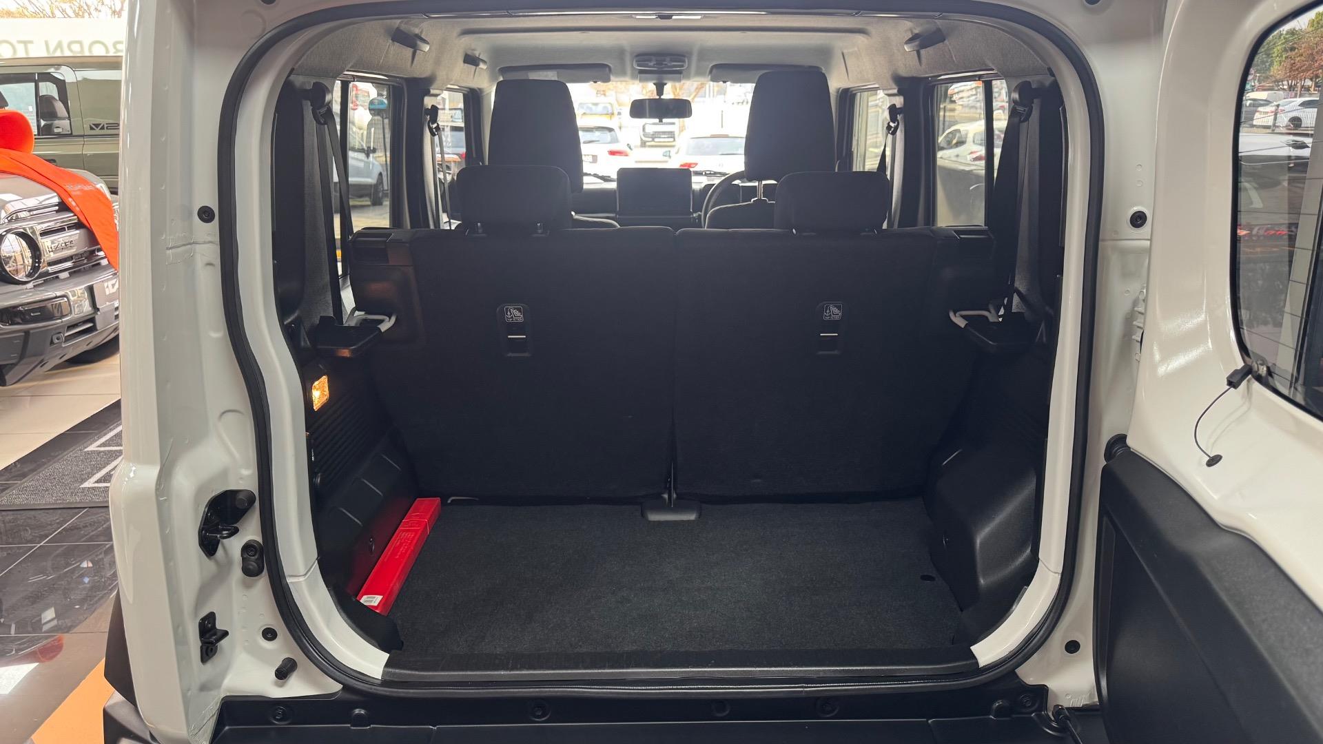 Suzuki Jimny 1.5 GLX Allgrip 5-door Auto ICAUR Paarl
