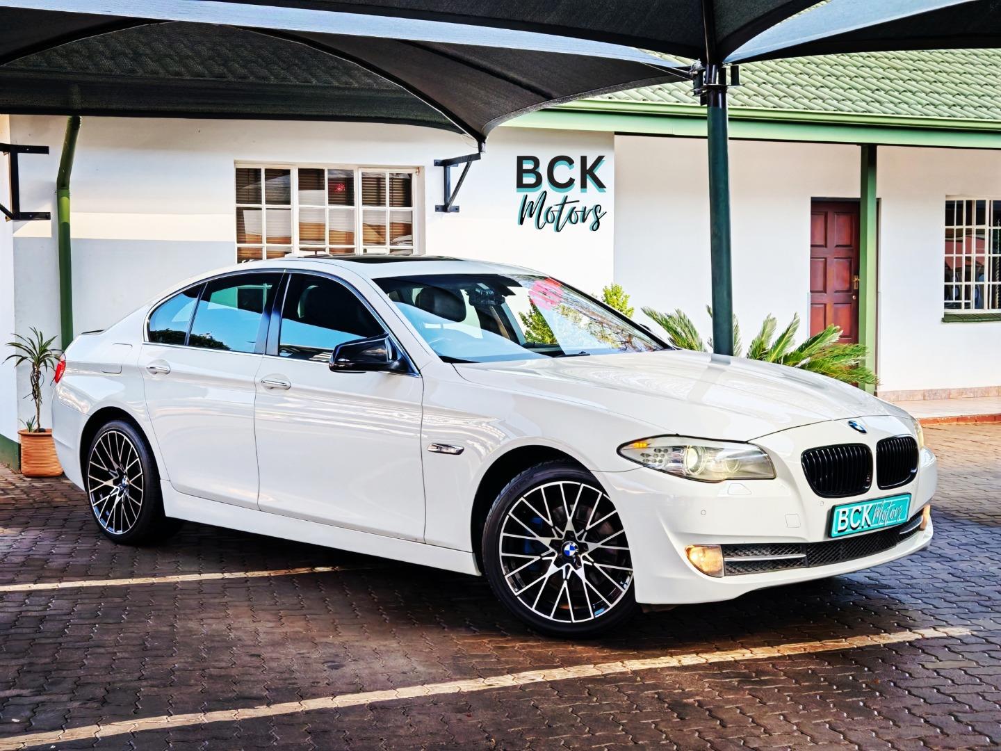 2011 BMW 5 Series 520d Exclusive