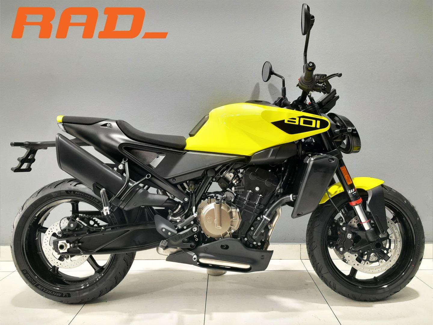 Husqvarna SVARTPILEN 801