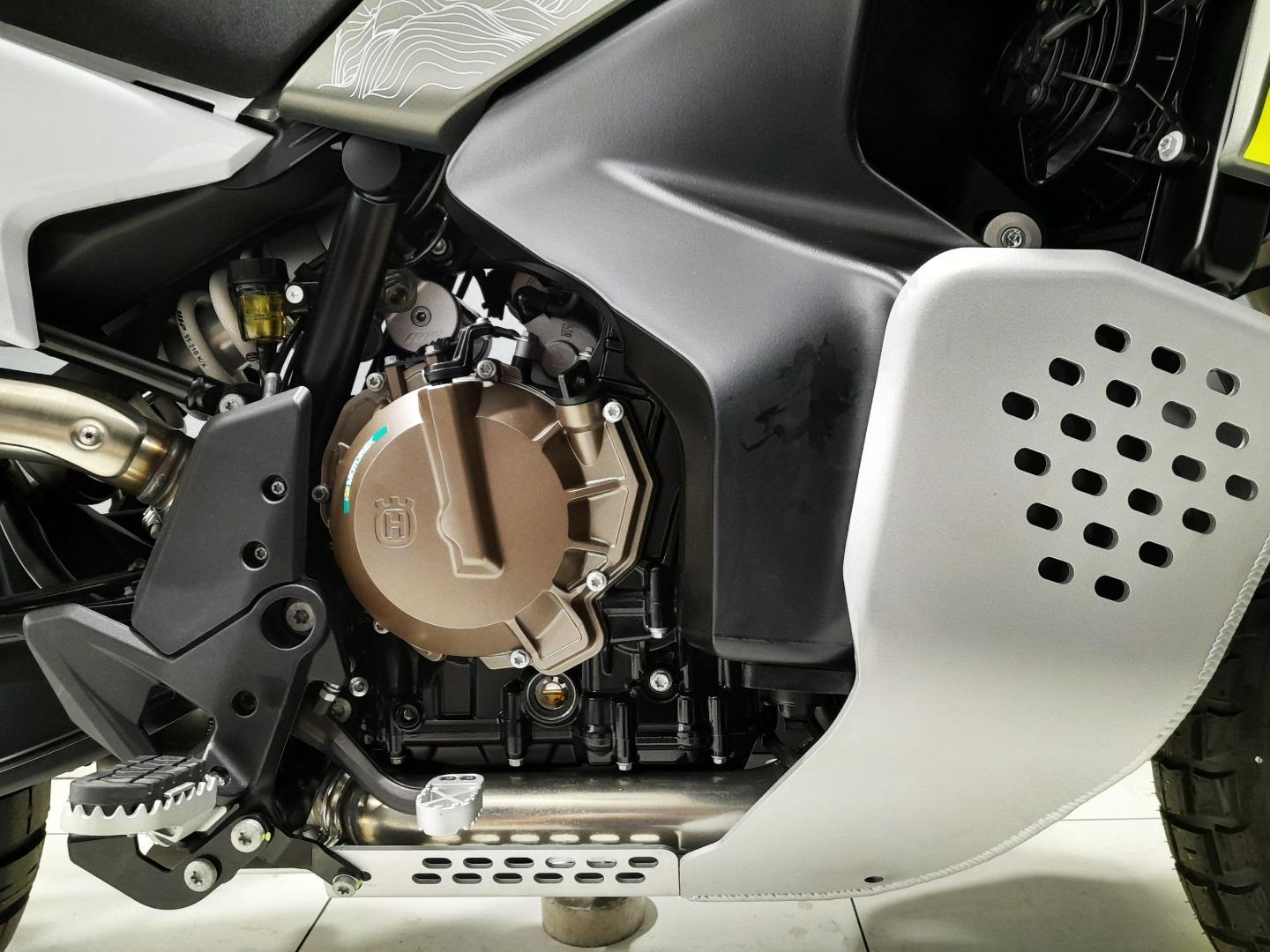 Husqvarna 901 NORDEN EXPEDITION