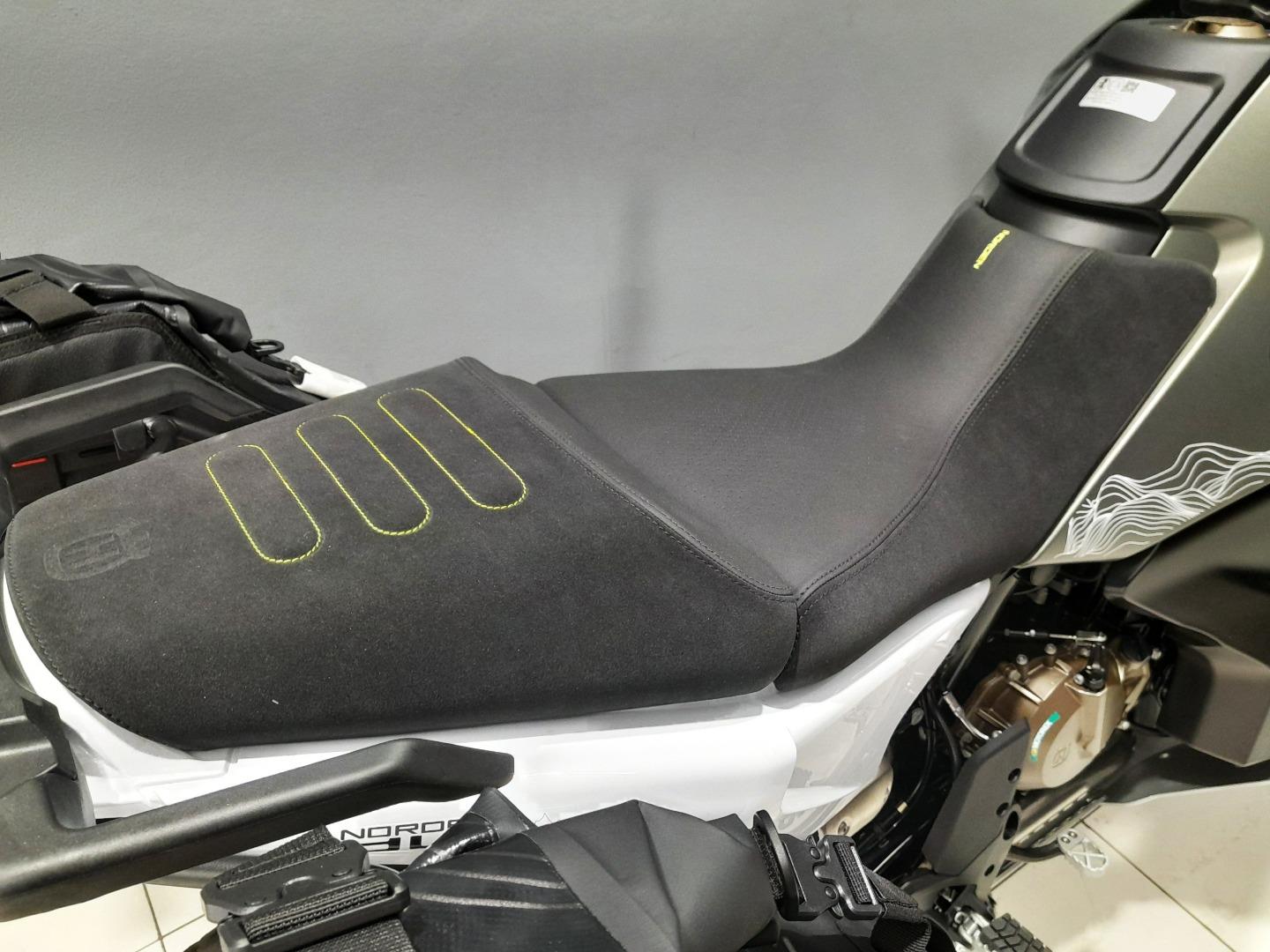 Husqvarna 901 NORDEN EXPEDITION
