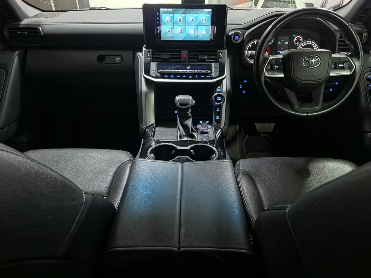 Toyota Land Cruiser 300 3.3D GX-R SMG Lexus Umhlanga
