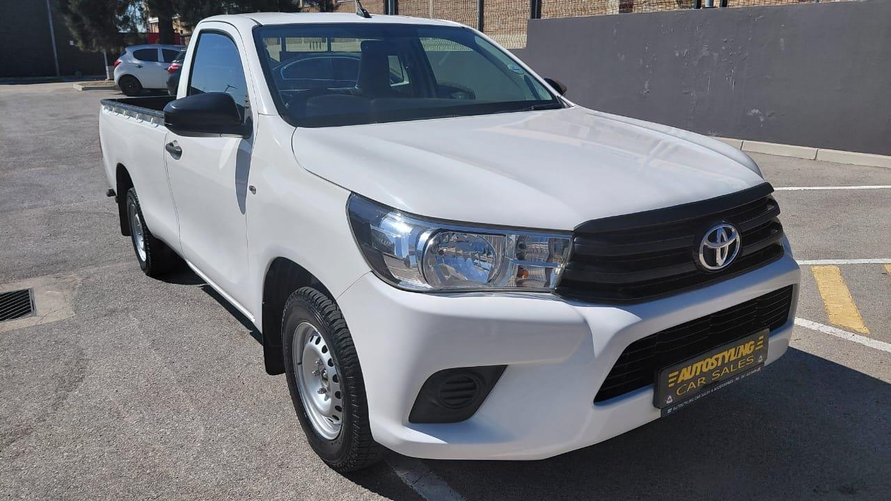 2017 Toyota Hilux 2.4GD (Aircon) for sale