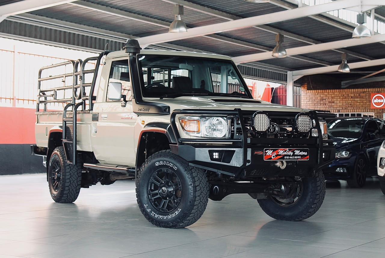 2018 Toyota Land Cruiser 79 Land Cruiser 79 4.5D-4D LX V8