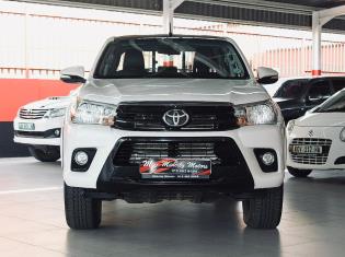 2018 Toyota Hilux 2.8GD-6 Double Cab 4x4 Raider Black Limited Edition for sale