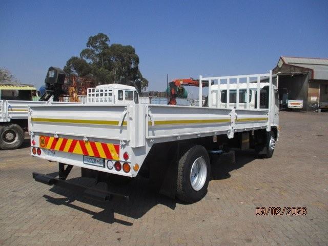 Hino Dropside 13-237 Isando Trucks