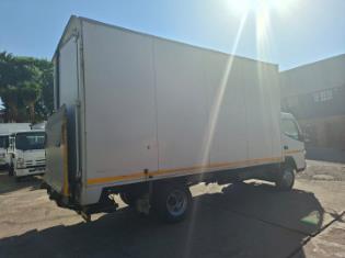 2014 Fuso Canter FE 7 136  for sale