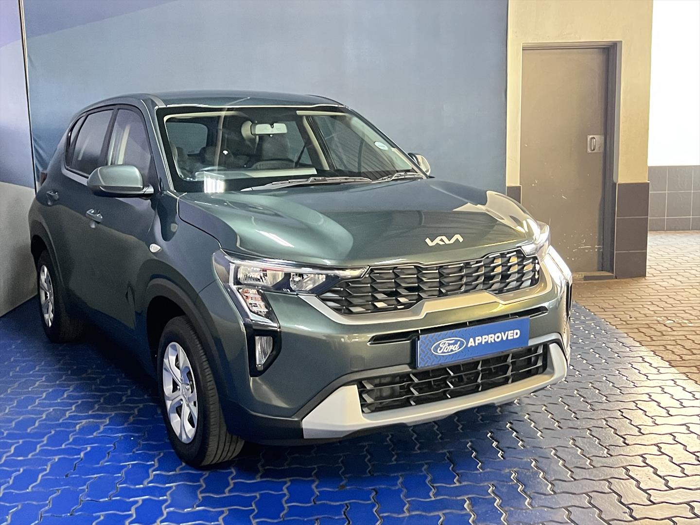 2024 Kia Sonet 1.5 LS Manual