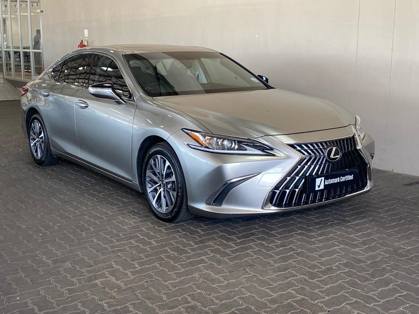 2025 Lexus ES 300h EX for sale