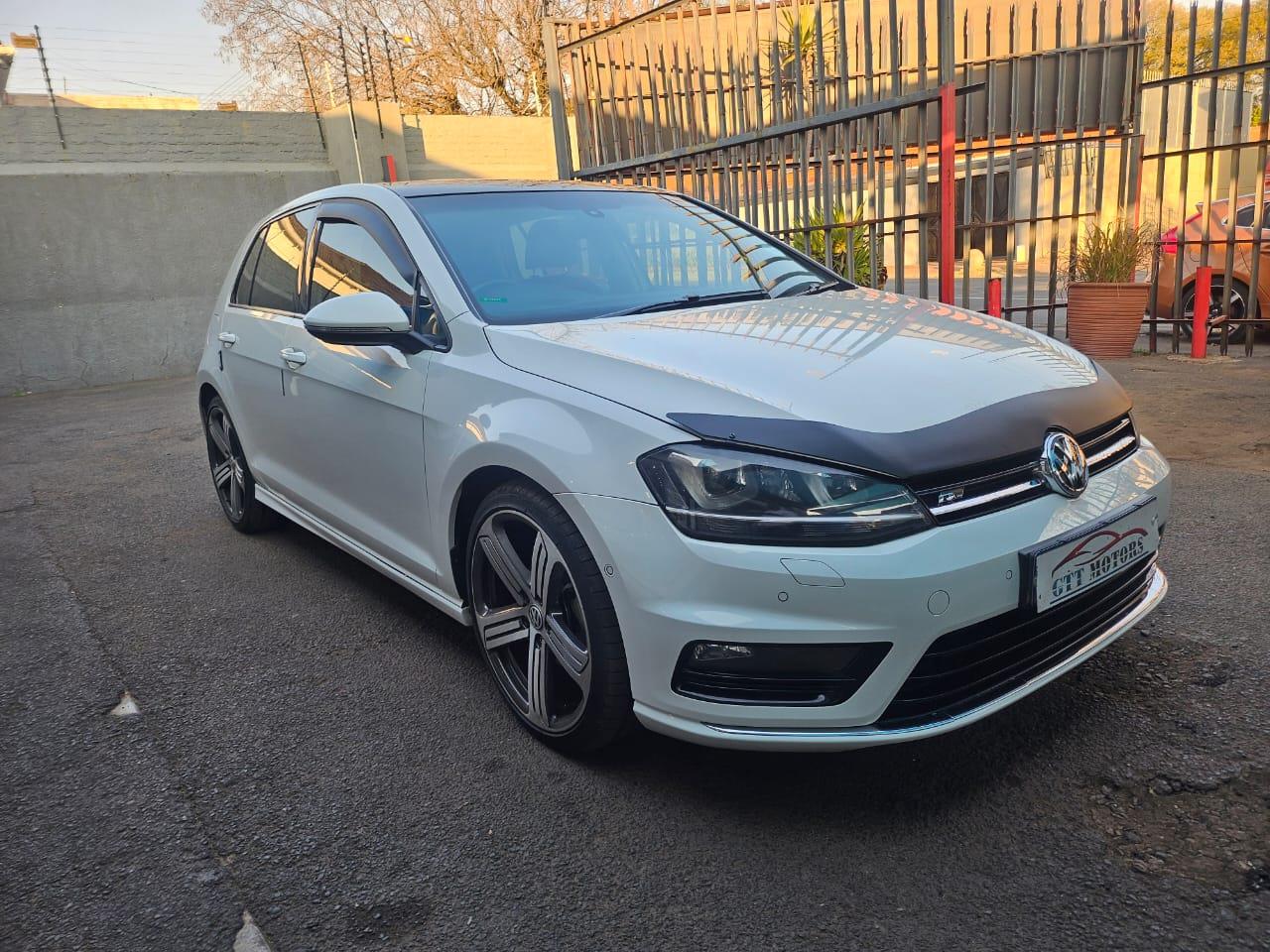 2017 Volkswagen Golf 1.4TSI Comfortline R-Line