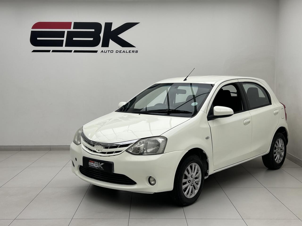 Toyota Etios Hatch 1.5 Xs Ebk Auto Dealers LA Rochelle