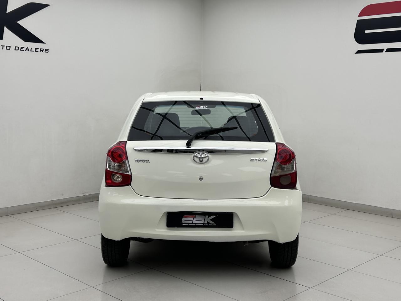 Toyota Etios Hatch 1.5 Xs Ebk Auto Dealers LA Rochelle