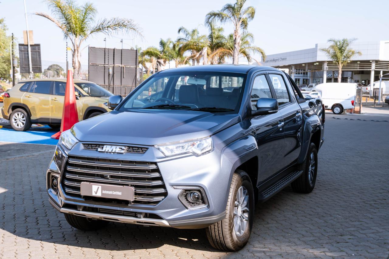 JMC Vigus Pro 2.0TD Double Cab Freeway Toyota