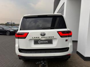 2023 Toyota Land Cruiser 300 3.3D GR Sport for sale