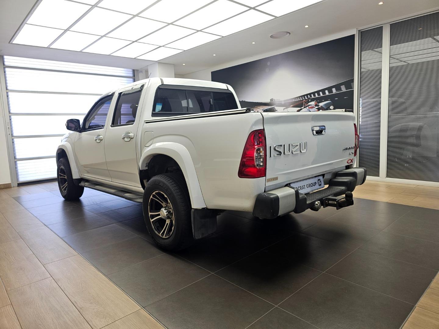 Isuzu KB 300D-Teq Double Cab LX Docrat Group