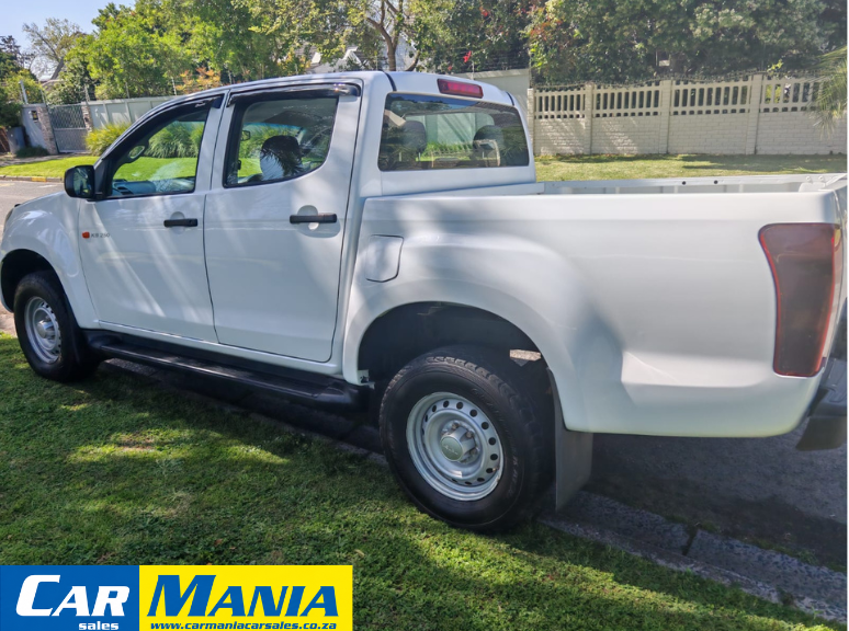 Isuzu D-Max 250 Double Cab Hi-Ride Car Mania